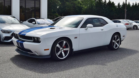 Used 2011 Dodge Challenger SRT8 image 2