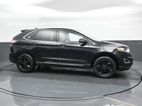 Used 2017 Ford Edge SEL w/ Equipment Group 201A image 3