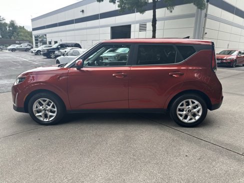 Used 2023 Kia Soul LX w/ Option Group 015 image 9