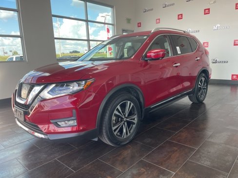 Used 2017 Nissan Rogue SL image 3