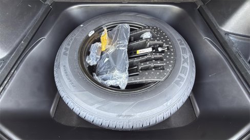 Used 2022 Jeep Grand Cherokee Laredo X image 22