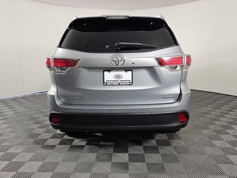 Used 2014 Toyota Highlander Limited image 9