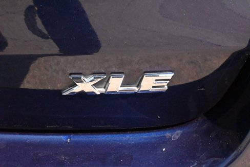 Used 2015 Toyota Highlander XLE image 14