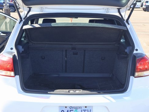 Used 2012 Volkswagen Golf 4-Door image 6