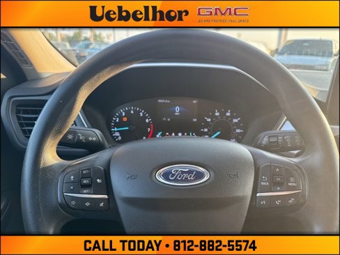 Used 2020 Ford Escape SE image 26