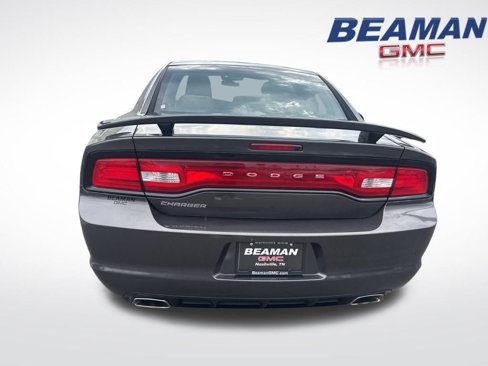 Used 2014 Dodge Charger SE image 7
