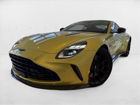 New 2025 Aston Martin V8 Vantage Coupe image 2