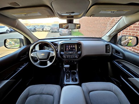Used 2020 Chevrolet Colorado W/T w/ WT Convenience Package image 13