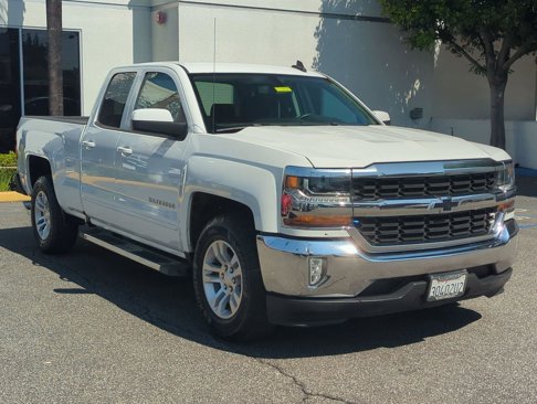 Used 2019 Chevrolet Silverado 1500 LT w/ All Star Edition image 30