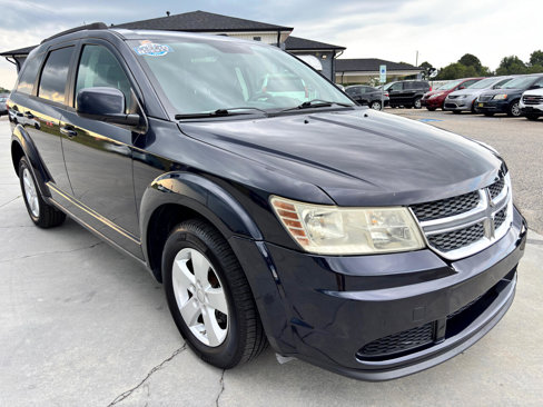 Used 2011 Dodge Journey Mainstreet w/ Sound Group image 2