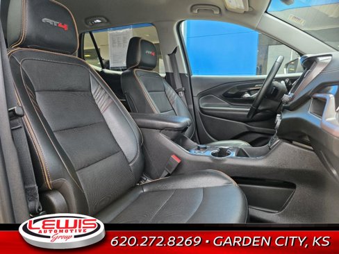Used 2023 GMC Terrain AT4 image 21