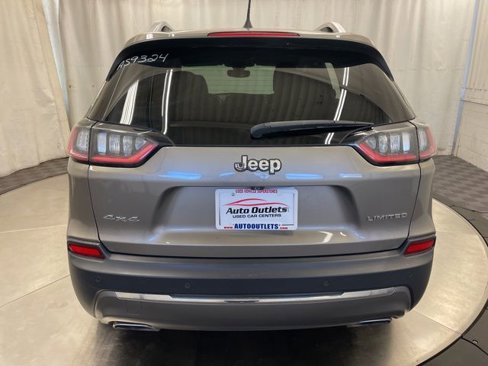 Used 2019 Jeep Cherokee Limited image 5