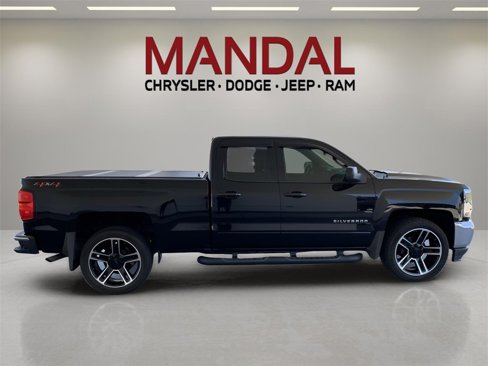 Used 2019 Chevrolet Silverado 1500 LT w/ LPO, Black Pack image 7