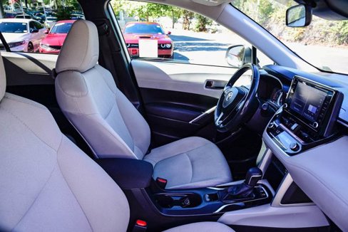 Certified 2022 Toyota Corolla Cross LE image 20