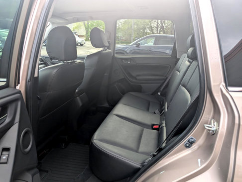 Used 2015 Subaru Forester 2.5i Touring w/ Eyesight & Navigation System image 9