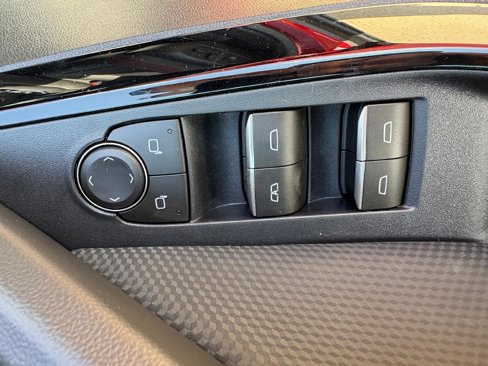 New 2026 Chevrolet Equinox RS w/ Convenience Package III image 17