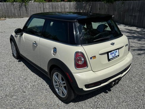 Used 2013 MINI Cooper S image 8