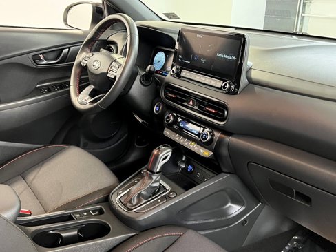 Used 2022 Hyundai Kona N Line w/ Tech Package image 10