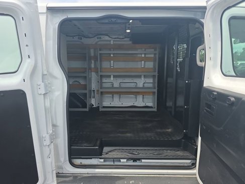 Certified 2019 Ford Transit 250 130 Low Roof w/ Exterior Upgrade Package image 8