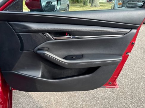 Used 2023 MAZDA MAZDA3 s image 50
