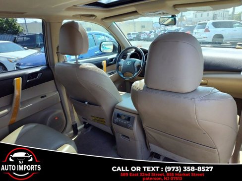 Used 2008 Toyota Highlander Limited image 24