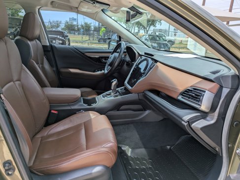 Used 2020 Subaru Outback Touring w/ Popular Package #2 image 28