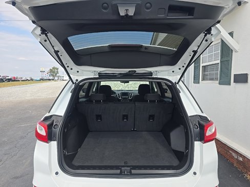Used 2019 Chevrolet Equinox LT image 18