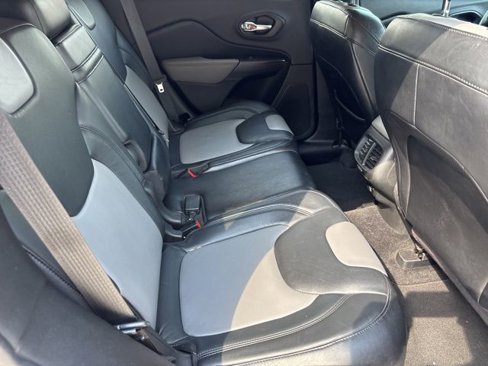 Used 2014 Jeep Cherokee Limited image 13
