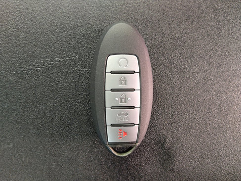 Used 2017 Nissan Altima 2.5 SR w/ Midnight Edition Package image 32