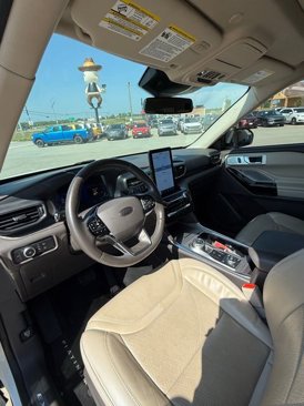 Used 2021 Ford Explorer Platinum w/ Equipment Group 601A image 12