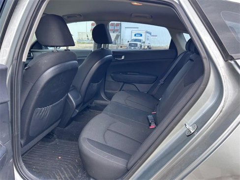 Used 2017 Kia Optima Premium image 7