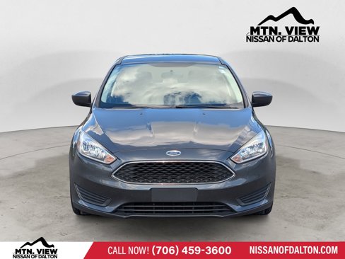 Used 2018 Ford Focus SE image 3
