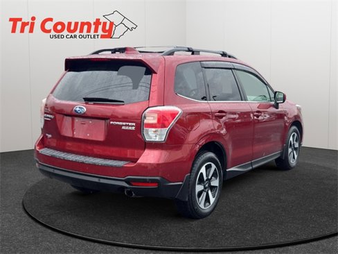 Used 2017 Subaru Forester 2.5i Limited image 8