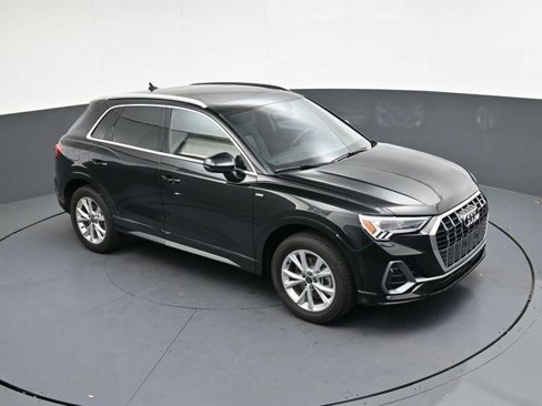 Used 2023 Audi Q3 2.0T Premium image 19