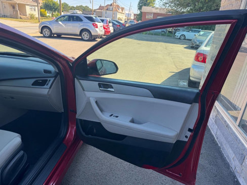 Used 2018 Hyundai Sonata SE image 20