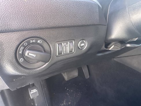 Certified 2022 Dodge Charger SXT w/ Blacktop Package image 20
