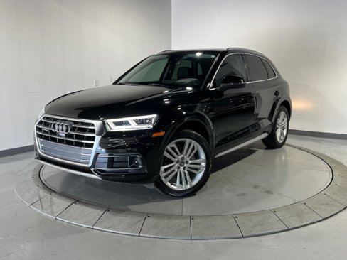 Used 2018 Audi Q5 Prestige w/ Prestige Package image 1