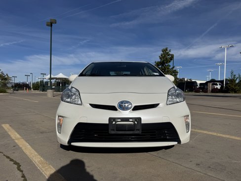 Used 2015 Toyota Prius Three image 10
