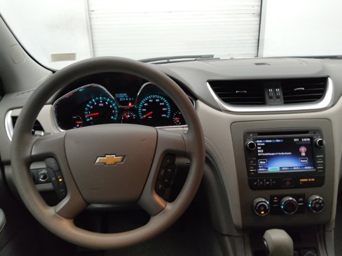 Used 2015 Chevrolet Traverse LS image 22