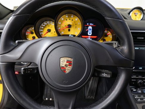 Used 2014 Porsche 911 Carrera 4 w/ Sportdesign Package image 7