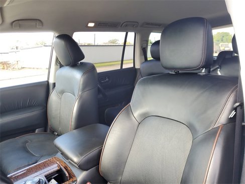 Used 2020 Nissan Armada SL image 18