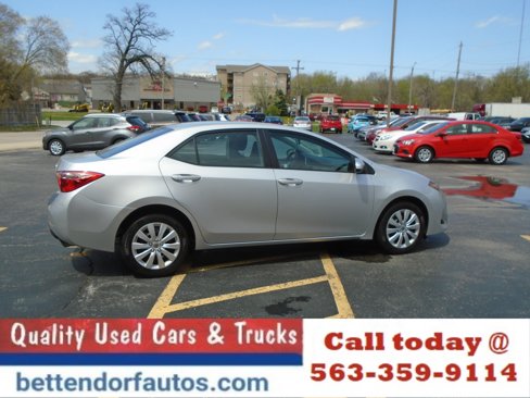 Used 2017 Toyota Corolla LE image 5