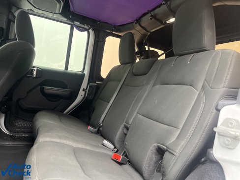 Used 2018 Jeep Wrangler Unlimited Sport S image 13