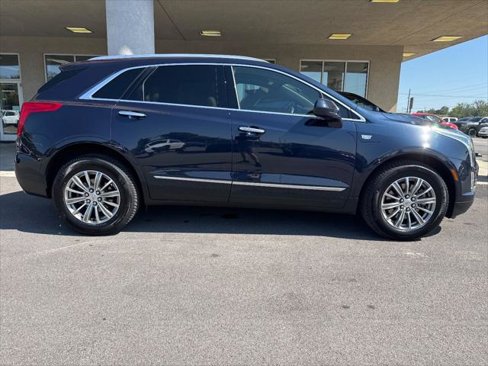 Used 2017 Cadillac XT5 Luxury w/ Driver Awareness Package image 4