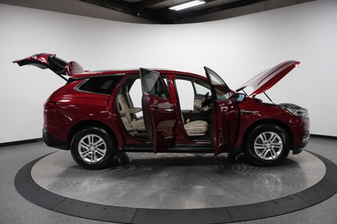 Used 2020 Buick Enclave Essence w/ LPO, Luxury Package image 10