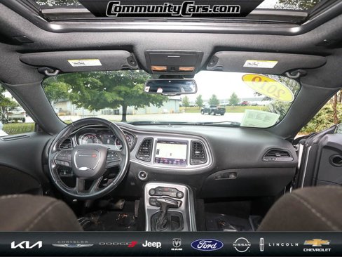 Used 2019 Dodge Challenger SXT image 24