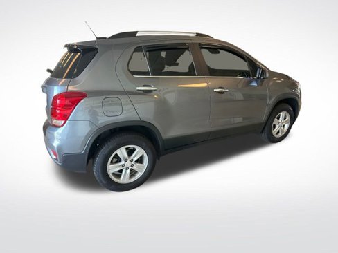 Used 2020 Chevrolet Trax LT w/ Driver Confidence Package image 7