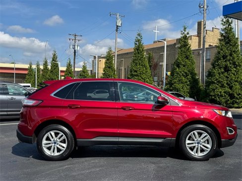 Used 2018 Ford Edge SEL w/ Equipment Group 201A image 2