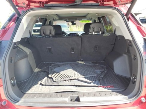 Used 2020 GMC Terrain SLT w/ Preferred Package image 7