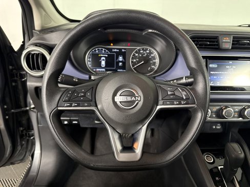 Used 2023 Nissan Versa SV image 20